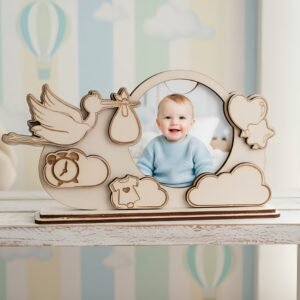 Handgemaakte houten ooievaar kinderlijst met naam